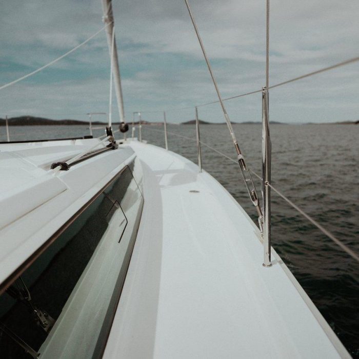 Art N | Bavaria C46 photo 6