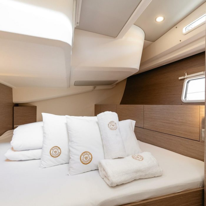 Ladies G | Hanse 508 photo 11