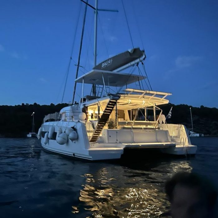 Star Velvet (A/C, Generator, Water Maker, dishwasher) photo 1