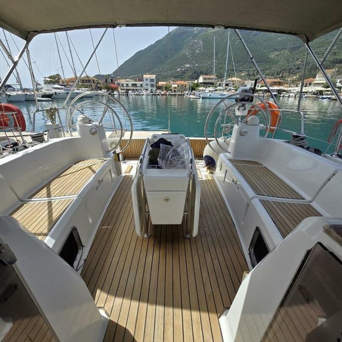 Electra | Sun Odyssey 469 photo 4