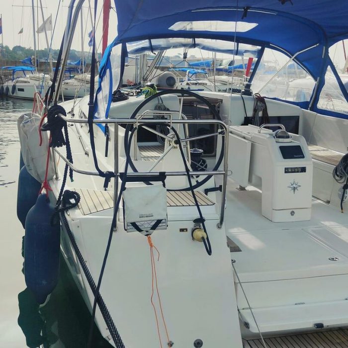 Iddu | Sun Odyssey 440 photo 2