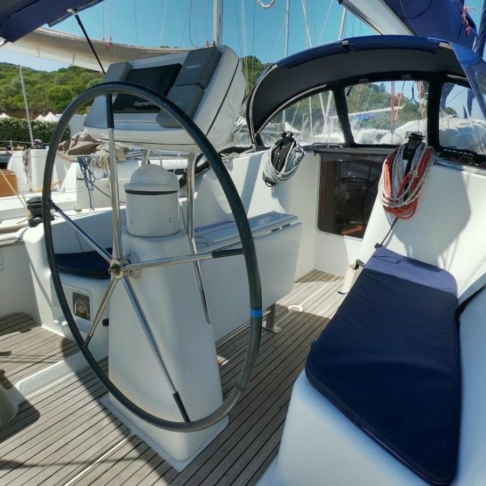 Bliksem | Sun Odyssey 36i photo 4