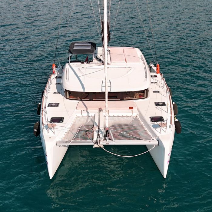 Shima | Lagoon 40 photo 3