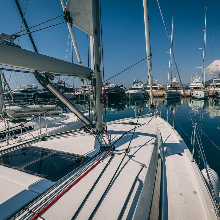 Purr | Sun Odyssey 410 photo 1