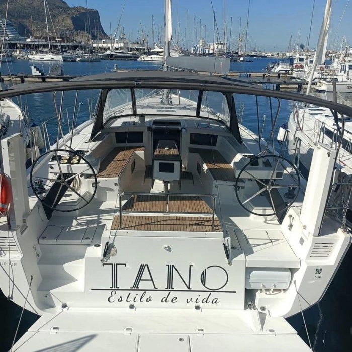 Tano | Dufour 530 photo 4