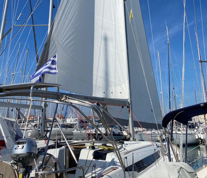 Sea and Sky | Sun Odyssey 439 photo 4