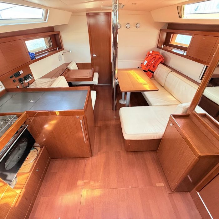 Sluničko | Oceanis 41 photo 10