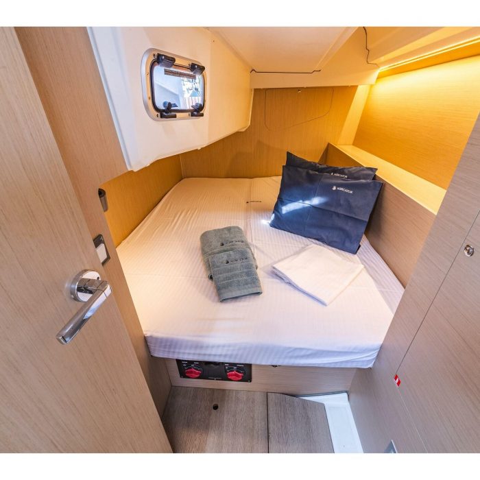 Mercator | Oceanis 37.1 photo 40