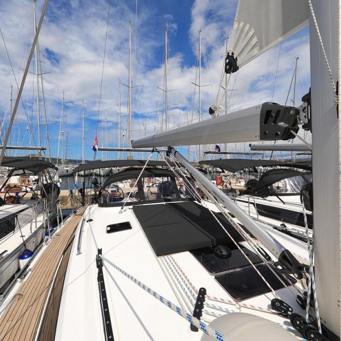 Aiolos I | Bavaria Cruiser 46 photo 7