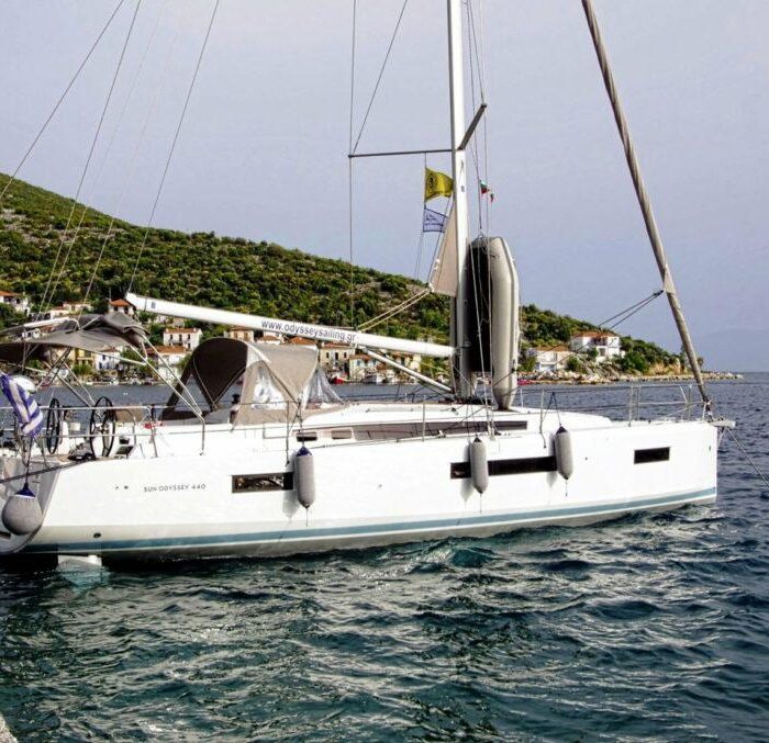 Celene | Sun Odyssey 440 photo 5