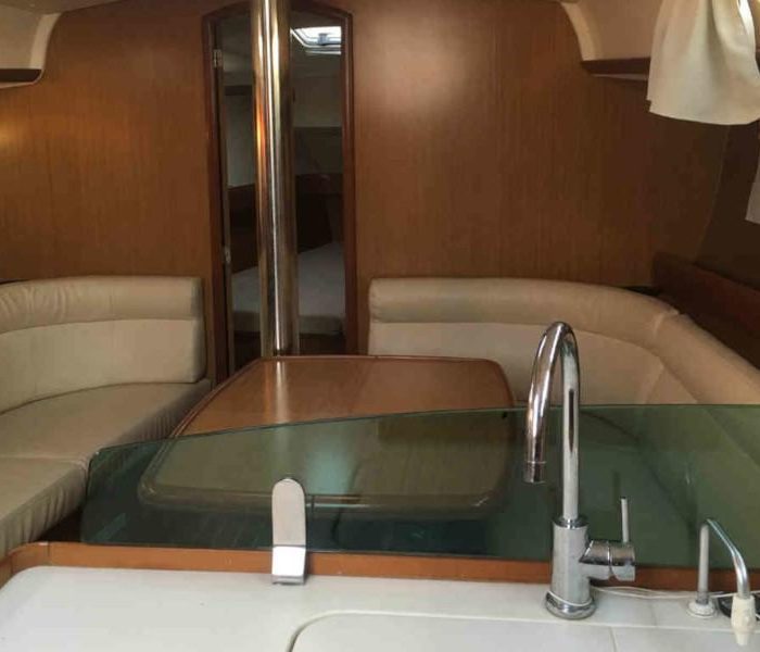 Sofia | Sun Odyssey 39i photo 8 Sofia | Sun Odyssey 39i photo 8