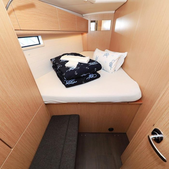 Cara | Bavaria Cruiser 46 photo 16