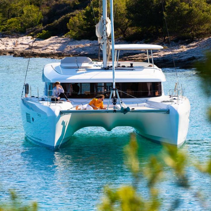 Serenity | Lagoon 42 photo 9