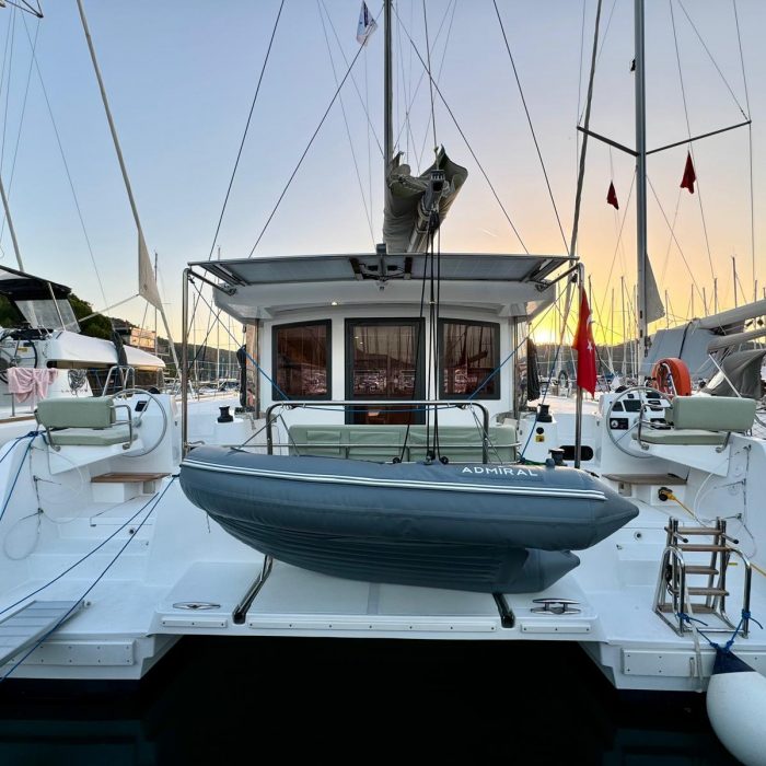 Sail Dorado | Bali Catsmart photo 1