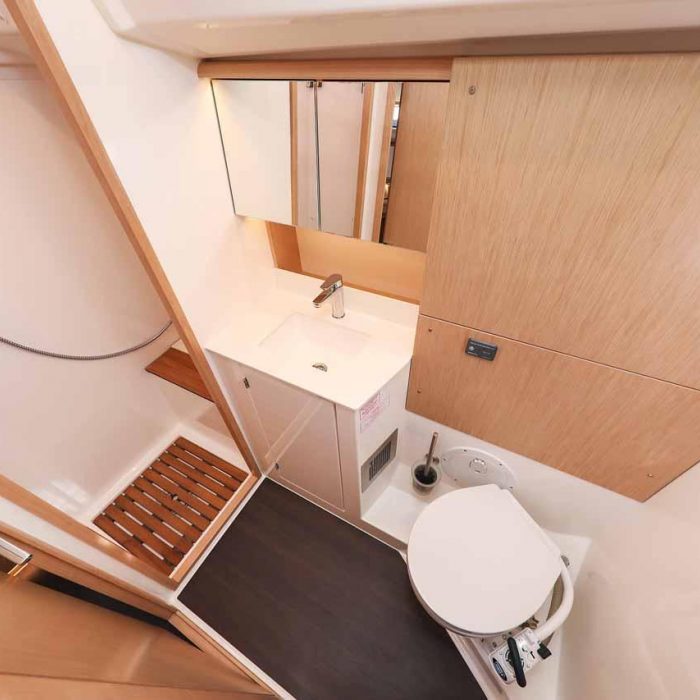 Delizia | Bavaria C46 photo 19