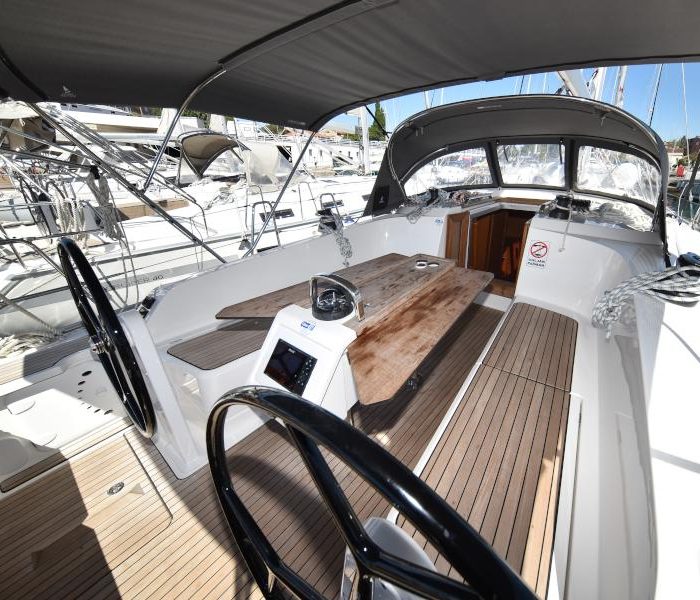 Nixie | Bavaria Cruiser 41 photo 10