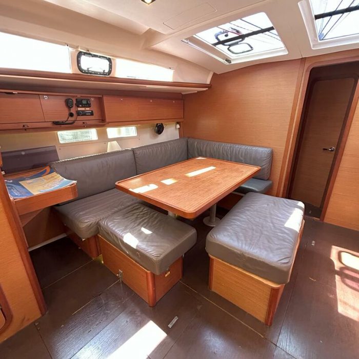 Good Luck | Dufour 460 GL photo 8
