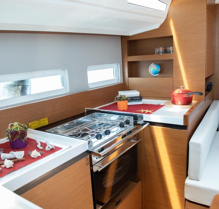 Marianna | Sun Odyssey 410 photo 55