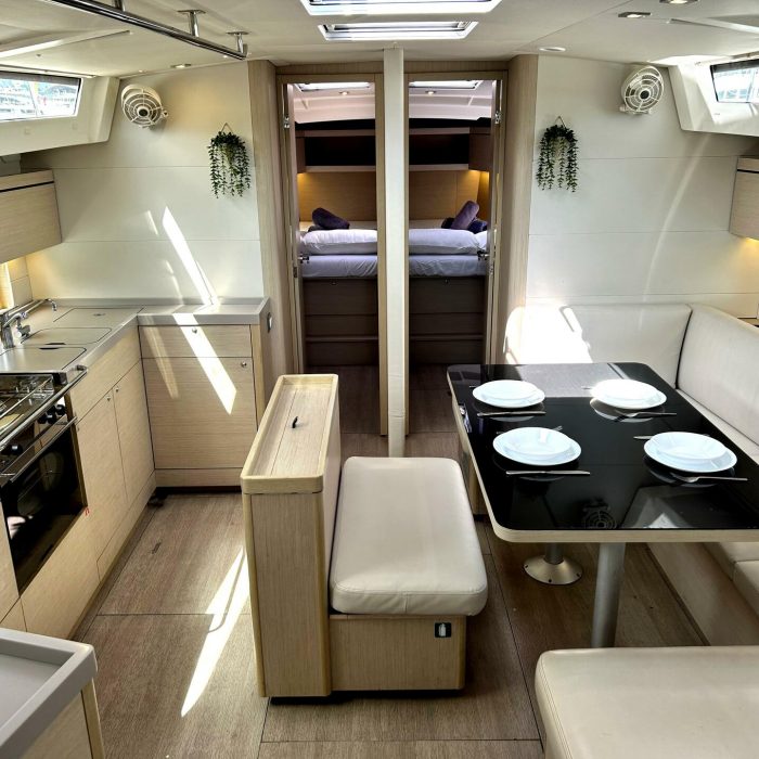Capriccio (Refit 2025 - A/C - Generator - Electric Heads) | Oceanis 46.1 photo 7