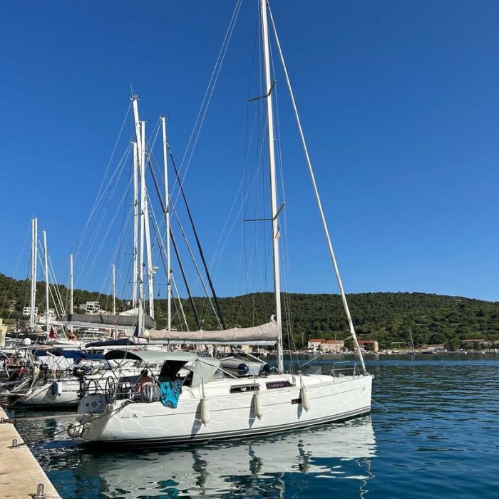 Mara | Hanse 400 photo 2