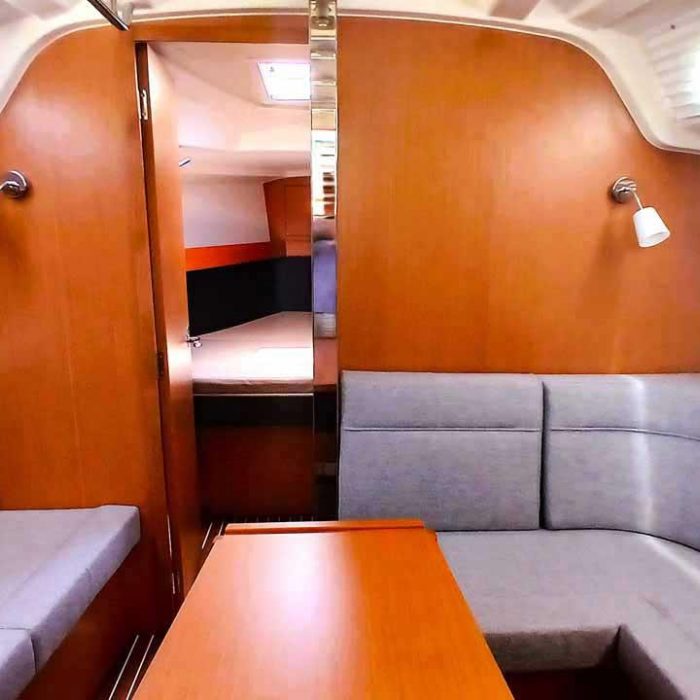 Xenia | Bavaria Cruiser 37 photo 13