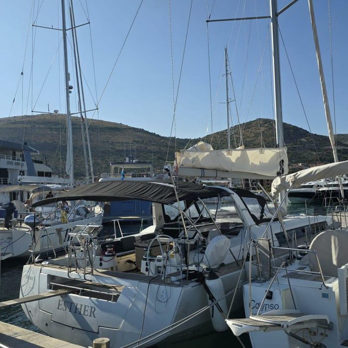 Esther | Oceanis 55 - 4 + 1 cab. photo 8