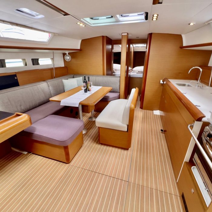 Malin II | Sun Odyssey 479 photo 3