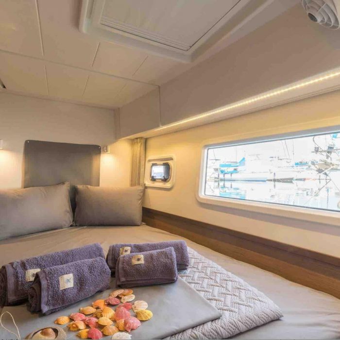 Premium + | Lagoon 42 photo 30