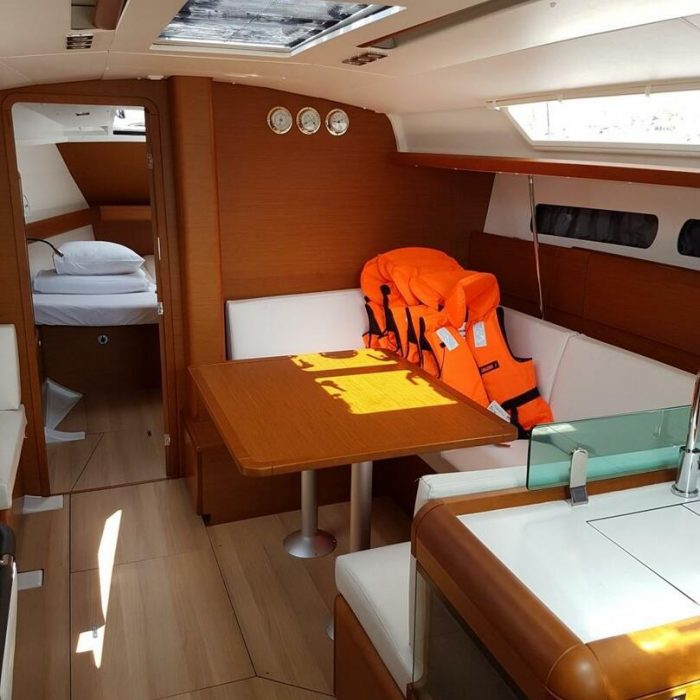 Jazz | Sun Odyssey 419 - 3 cab. photo 3
