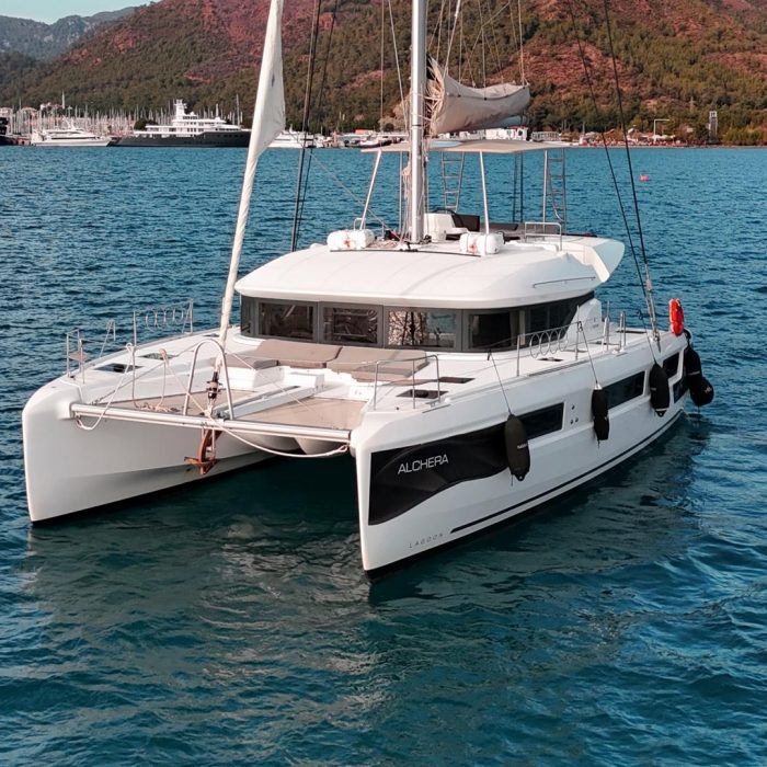 Alchera | Lagoon 50 photo 2