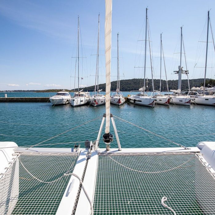 Mare Fiero | Lagoon 42 photo 6