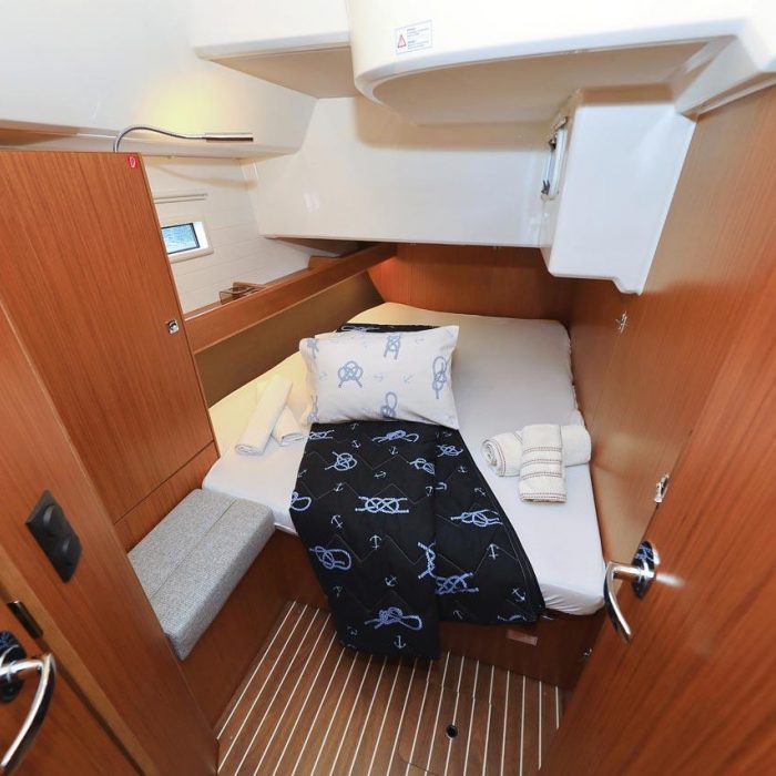 Enigma | Bavaria Cruiser 46 photo 21
