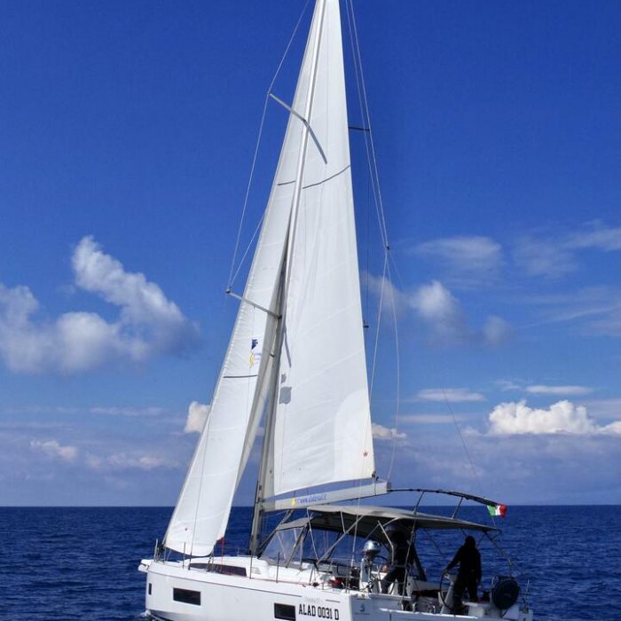 Jack - Water maker, Solar Panel | Oceanis 51.1 photo 3