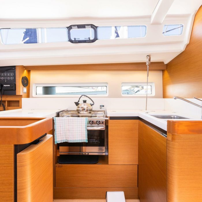 Armonia | Sun Odyssey 440 photo 6