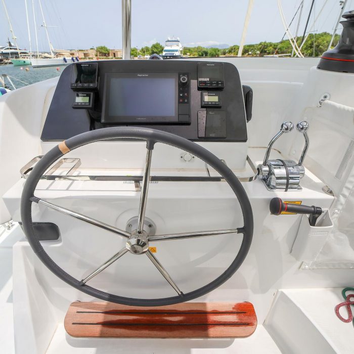 Panella - Premium line | Lagoon 42 photo 4