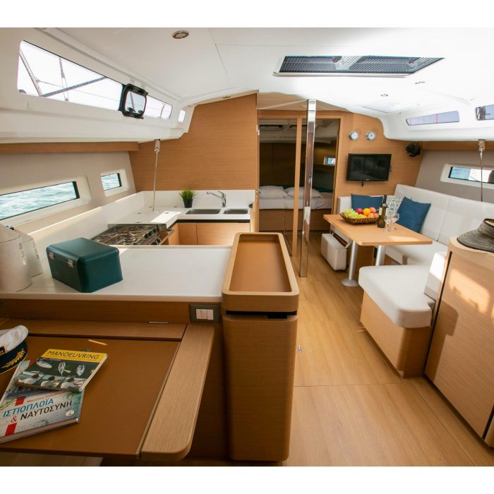 North Wind 44 | Sun Odyssey 440 photo 7