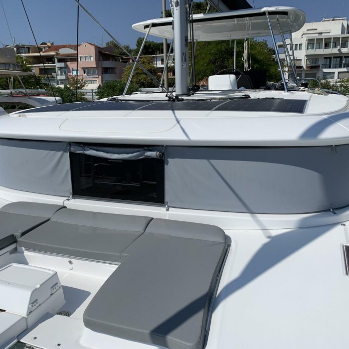 Selene | A/C generator watermaker | Lagoon 46 photo 4