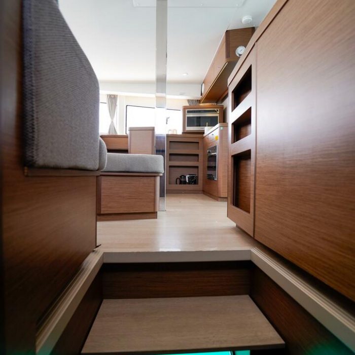 Vesper | Lagoon 42 photo 40