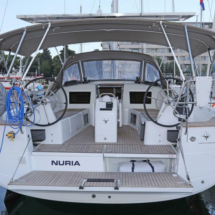 Nuria | Sun Odyssey 415 photo 3