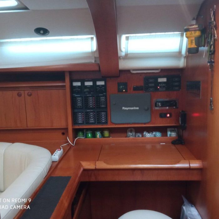 Family | Sun Odyssey 49 photo 3
