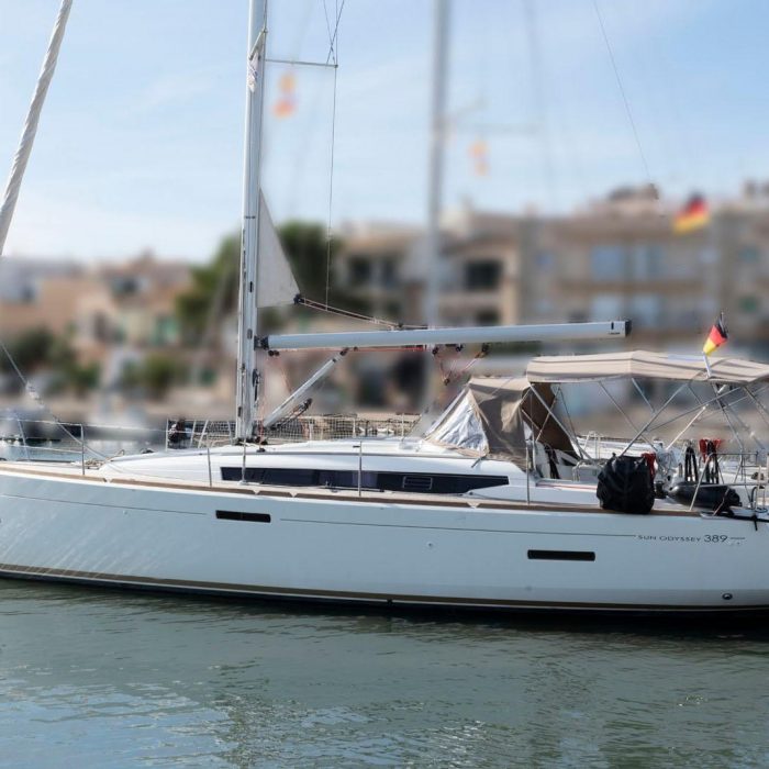 BarElli | Sun Odyssey 389 photo 1