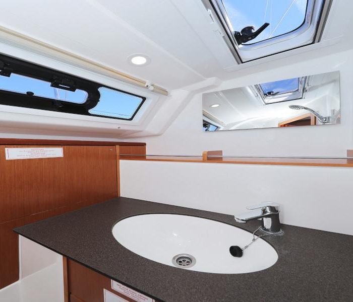 Lupe | Bavaria Cruiser 37 photo 77