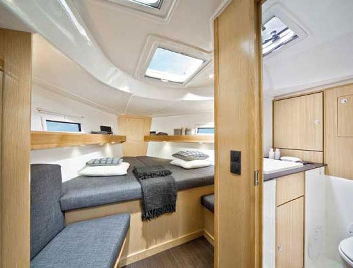 Erinika | Bavaria Cruiser 40 (3Cab) photo 13