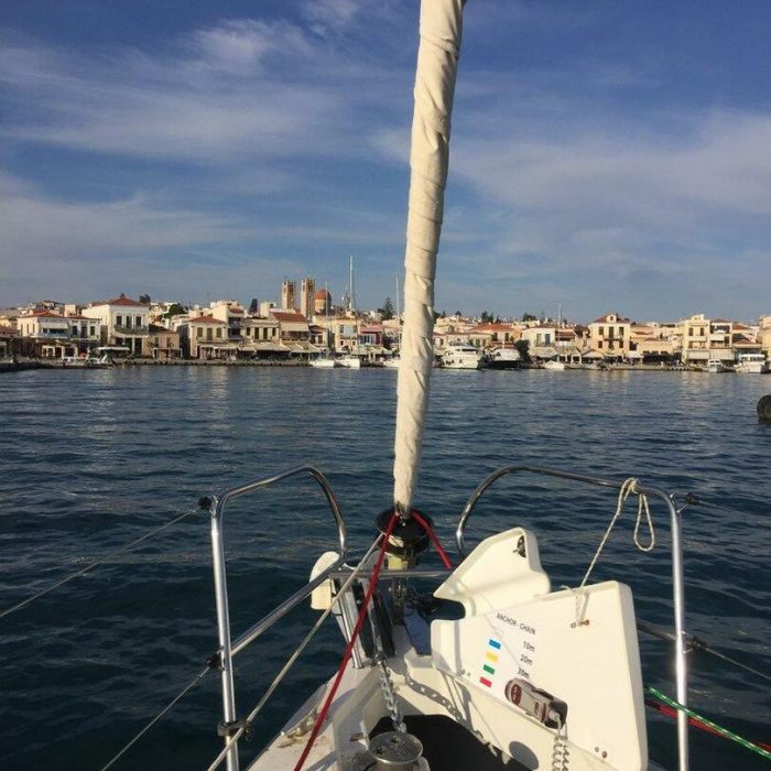 WIND OF CHANGE | Oceanis 37 photo 3