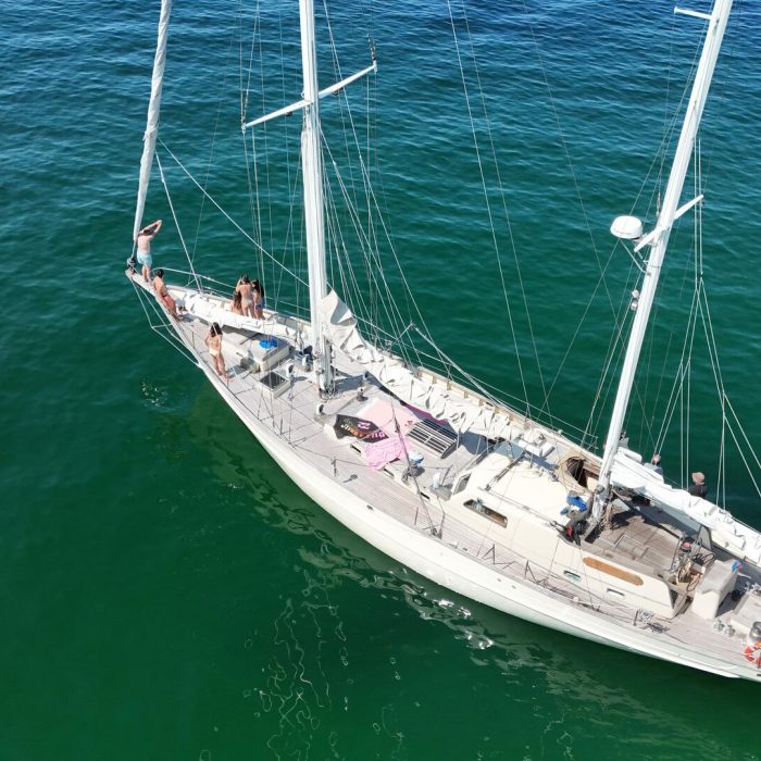 La Peregrina | Frers 72 photo 2