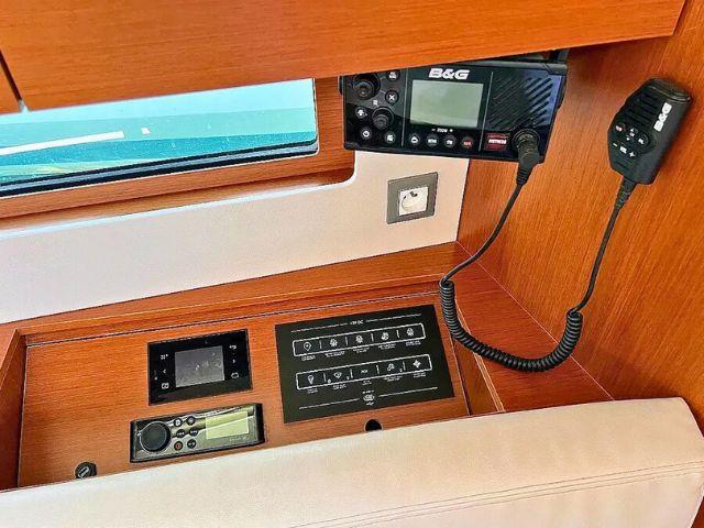 Ostria | Oceanis 46.1 photo 7