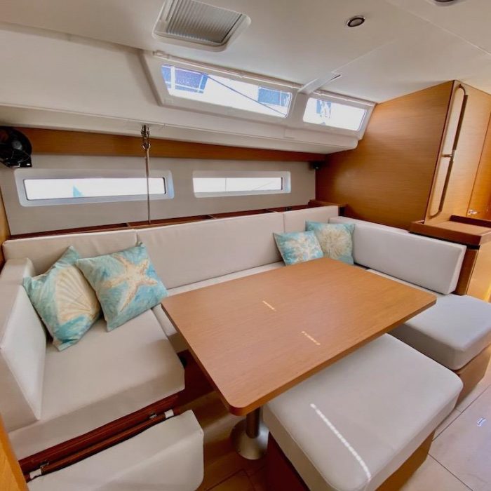Persik | Sun Odyssey 490 photo 4