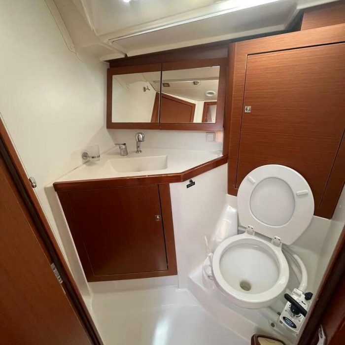 ADA 3 | Oceanis 45 photo 1