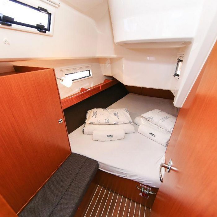 Bella Angelina | Bavaria Cruiser 37 photo 29