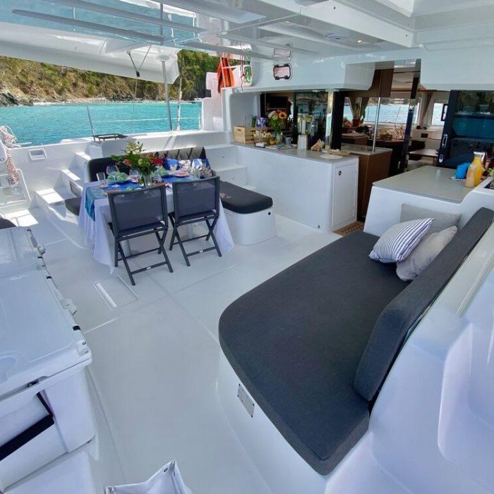 Maryna | Lagoon 46 photo 25